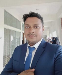 শিক্ষক সাংবাদিক থেকে আইনজীবী হওয়ার গল্প রায়পুরের বেলাল চৌধুরীর , বাবা-মায়ের স্বপ্ন পূরন।