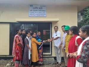বাদাঘাট (দক্ষিণ) ইউপি চত্বরে নারী পরিচালিত বিপণি বিতান ‘দেশি হাট’ উদ্বোধন