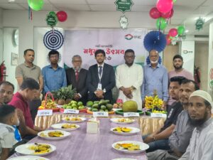 জগন্নাথপুরেআইএফআইসি ব্যাংকের উদ্যোগে ফল উৎসব অনুষ্ঠিত।।