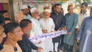 জগন্নাথপুরে জাকজমকপূর্ণ আয়োজনে আবাসিক হোটেল ‘সানলাইট’-এর শুভ উদ্বোধন